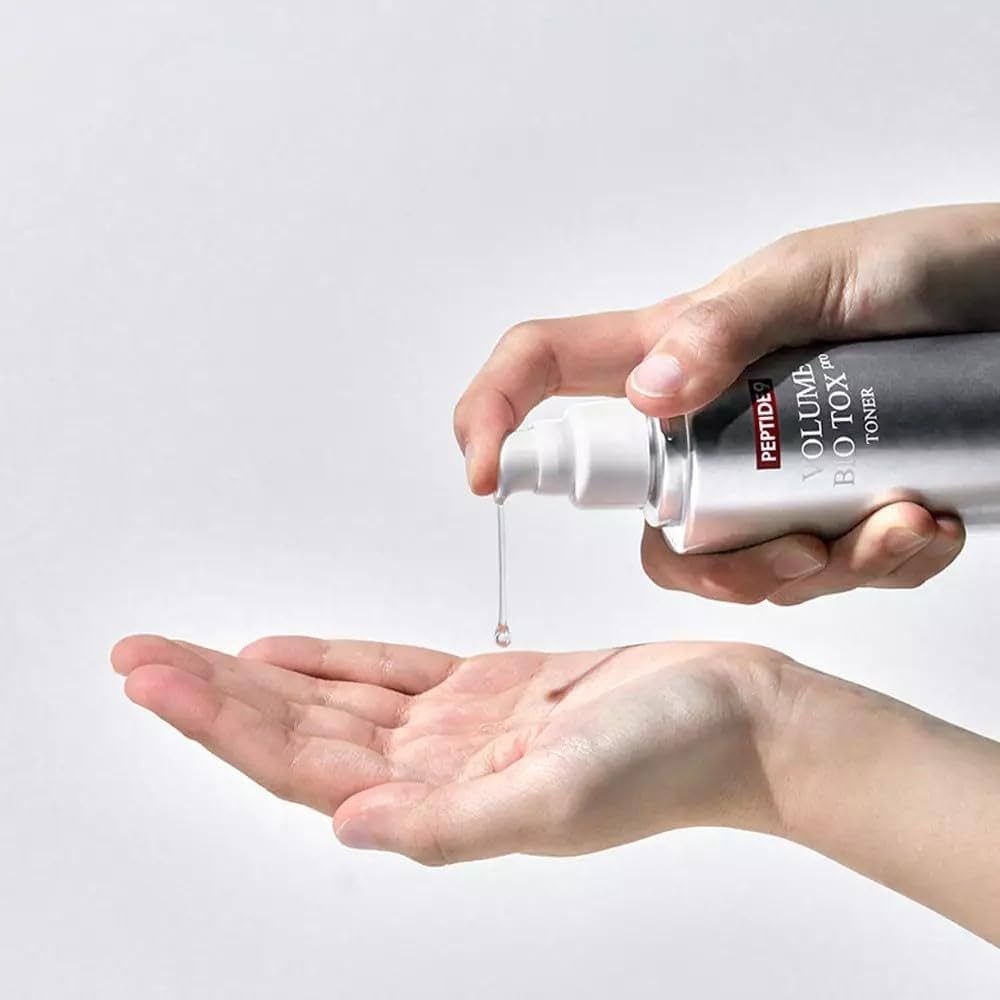 Medi - Peel - Peptide 9 Volume Bio Tox Toner Pro - Ujędrniający Toner z Peptydami - 250ml - GLOW+CARE